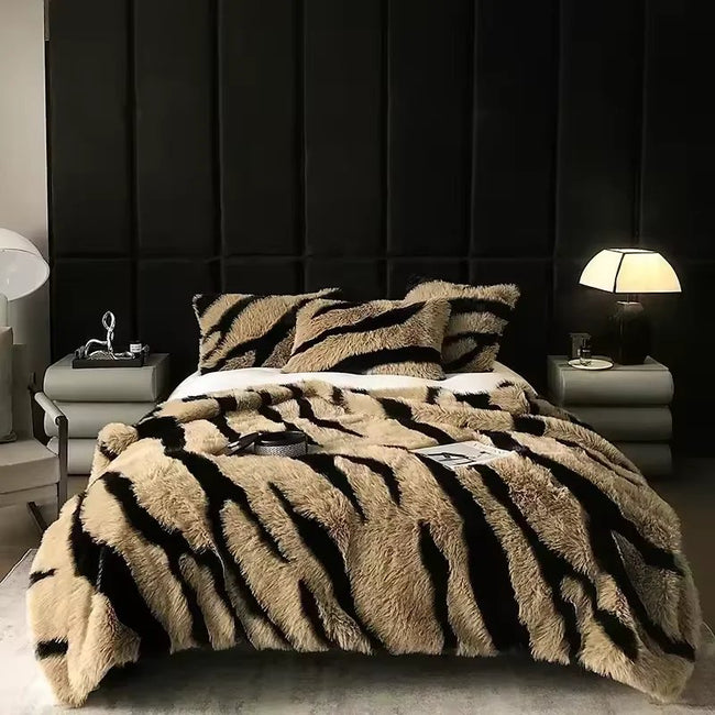ArcticLuxe Leopard Print blanket