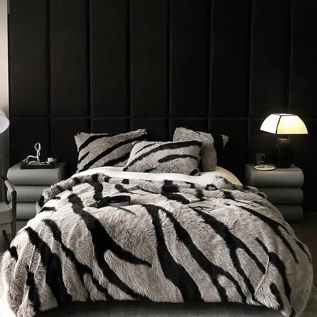 ArcticLuxe Leopard Print blanket