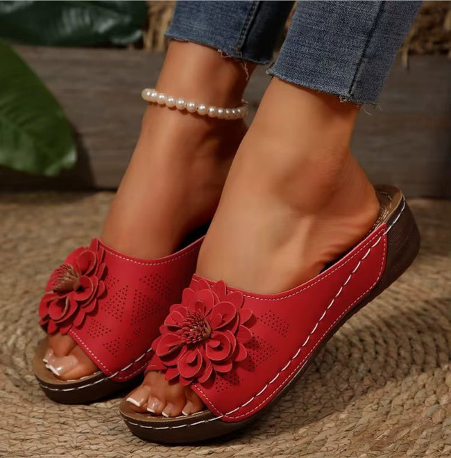 AuraGlow Women Sandals