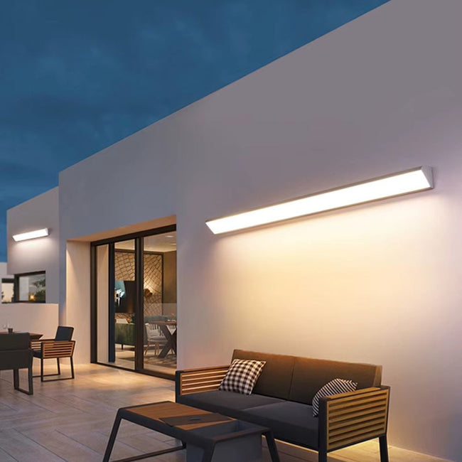 GlowRay Weatherproof LED Wall Light