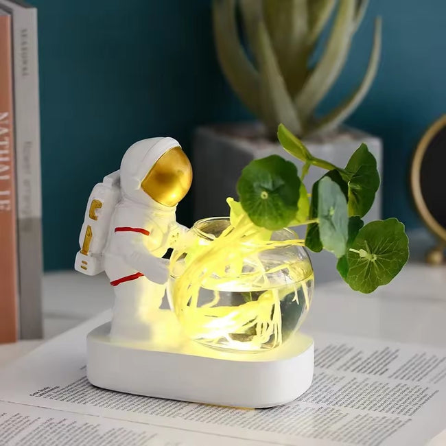 Astronaut Glass Vase Plant Station