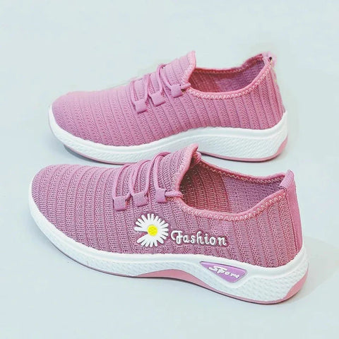 FashionStride Comfortable Women's Sneakers