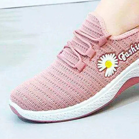 FashionStride Comfortable Women's Sneakers