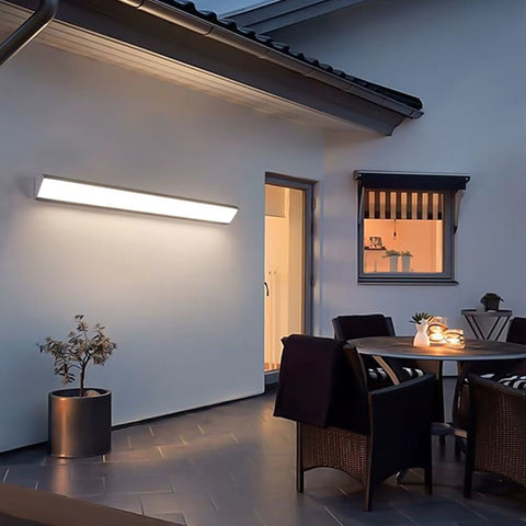 GlowRay Weatherproof LED Wall Light