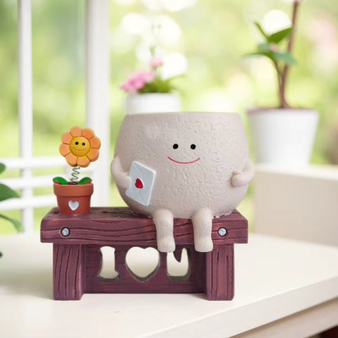 Sweetheart Smiley Plant Pot