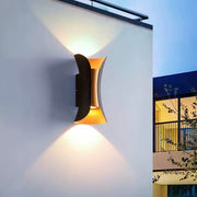 LumiCurve Waterproof LED Wall Light