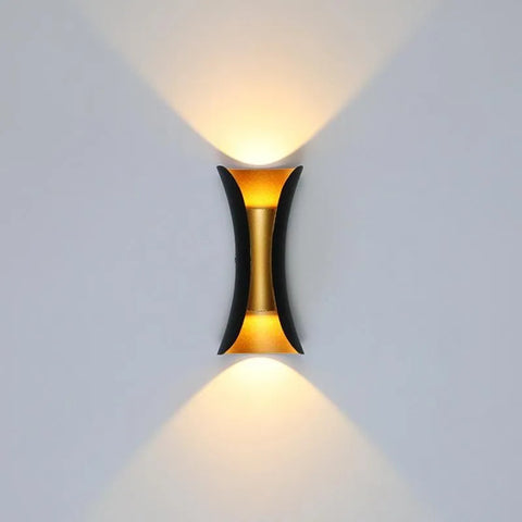 LumiCurve Waterproof LED Wall Light